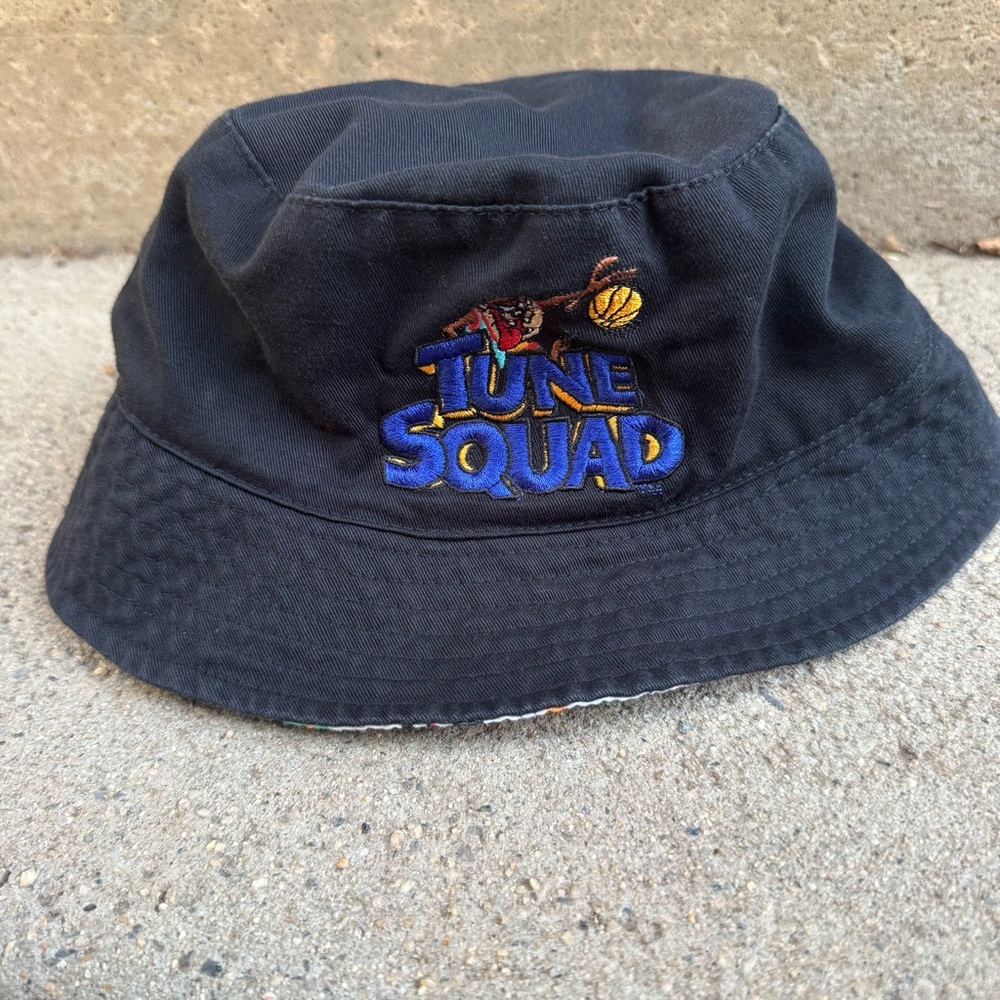 Looney Toons Bucket Hat Space Jam Merch Tune Squad Nostalgia Beachcore Dadcore‎